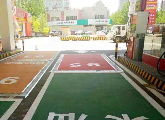 加油站車位劃線有沒有什么更好的設(shè)計方案? 加油站車位劃線有沒有什么更好的設(shè)計方案?