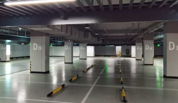 蘇州吳江畫車位找誰，飛揚(yáng)市政為吳江打造完美車位解決方案！